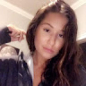 Meet your Posher, Isabella